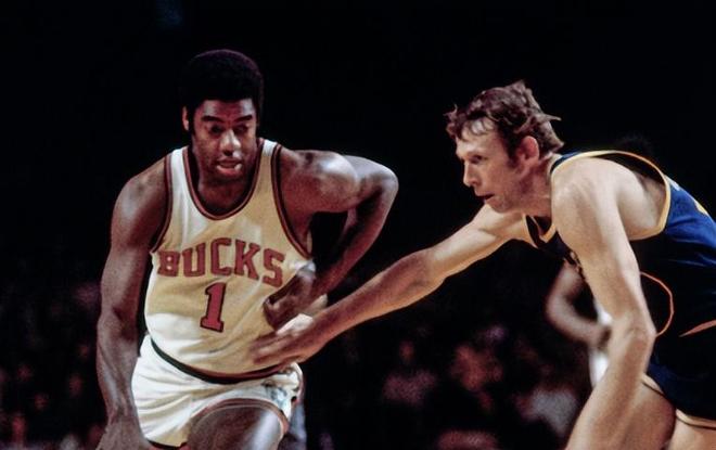 其出众的底 其出众的底