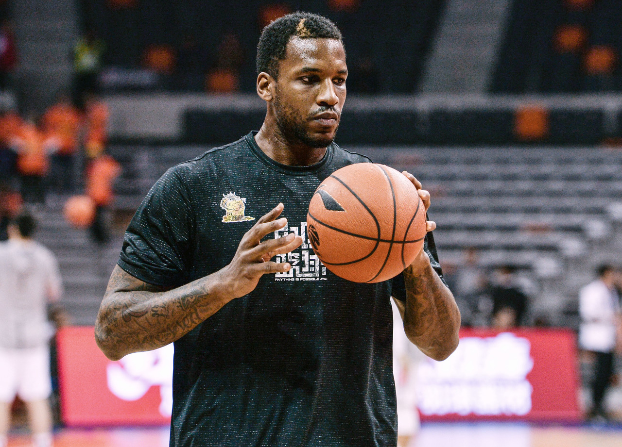 深入到球迷 深入到球迷