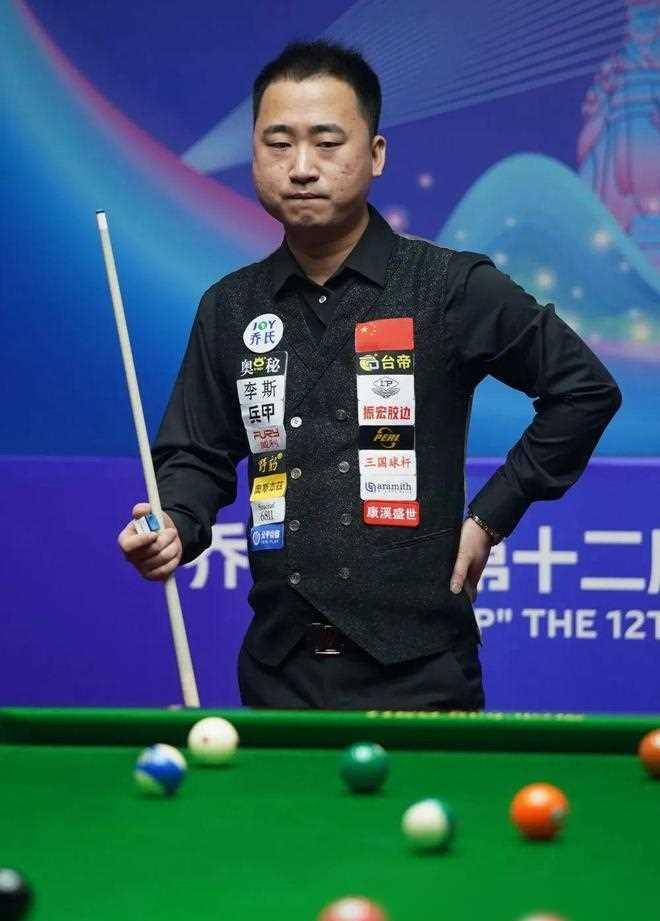 足球比赛瞬 足球比赛瞬